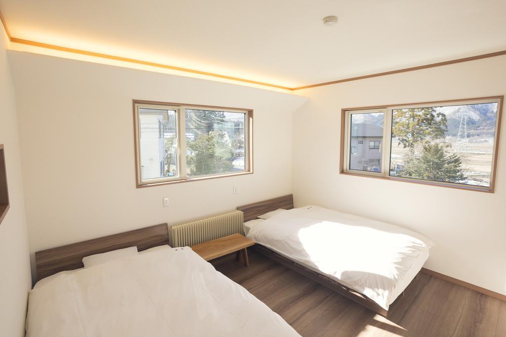Ryokan Mokuzin Хакуба-Мура Номер фото